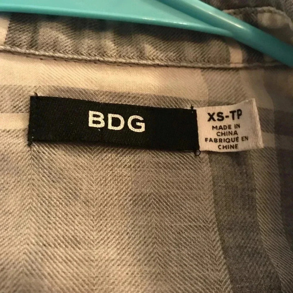 BDG Flannel Plaid Shirt Gray Ivory Women’s Size XS - Picture 6 of 10